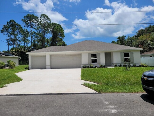 Primary Photo - 12 Port Echo Ln
