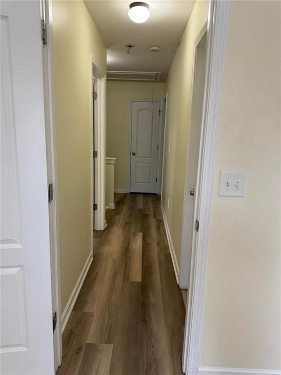 Building Photo - 493 Lobdale Falls Dr