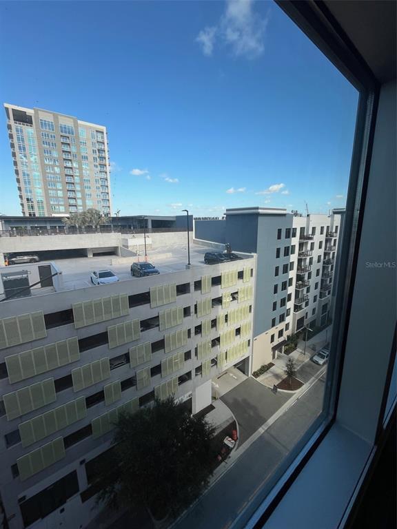 Building Photo - 1208 E Kennedy Blvd