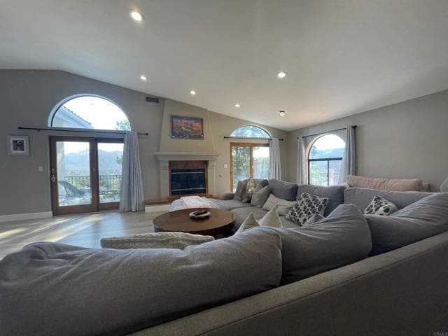 Building Photo - 15290 Moonglow Dr