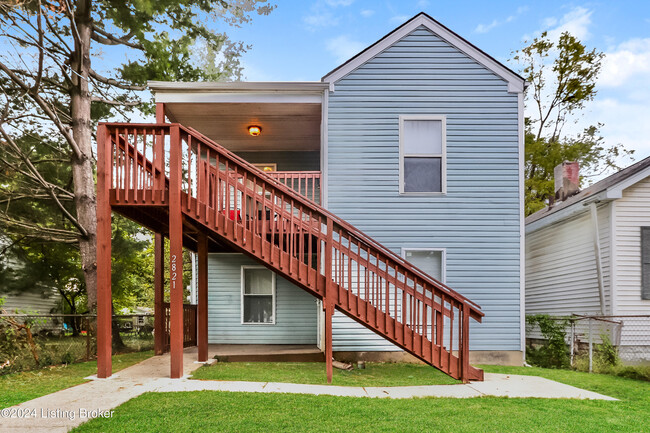 Primary Photo - 2821 Rowan St