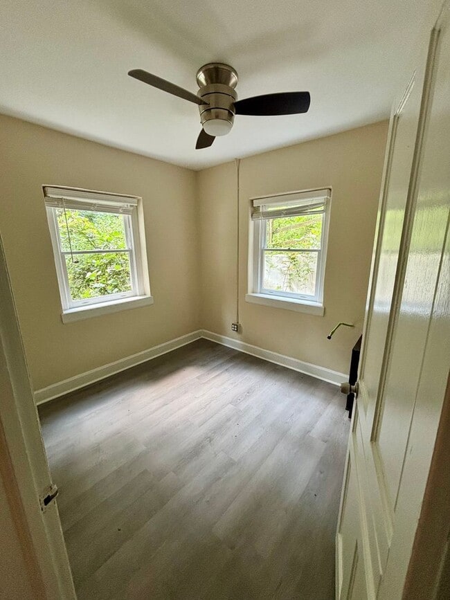 Building Photo - Live at the Color Wheel - Walk to UNC!