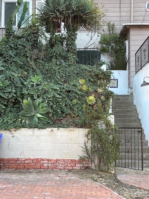 stairs - 625 W Maple St