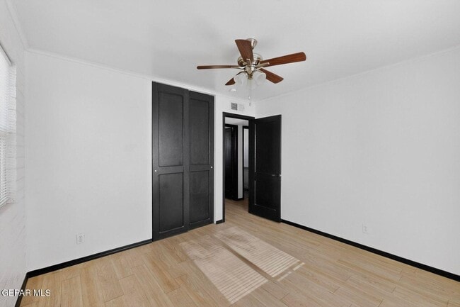 Building Photo - 6203 Trowbridge Dr