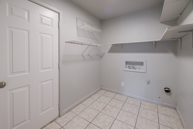 Building Photo - For Lease