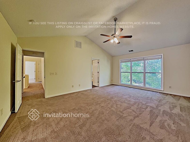 Building Photo - 12235 Provincetowne Dr