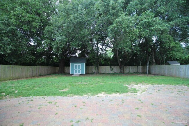 Building Photo - 5485 Tucker Circle