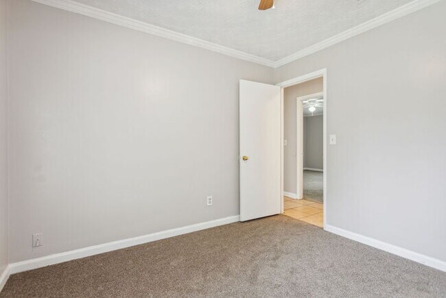 Building Photo - Exquisite Elegance at 2173 Martin Way: Unv...