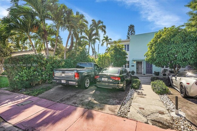 Building Photo - 618 86th St