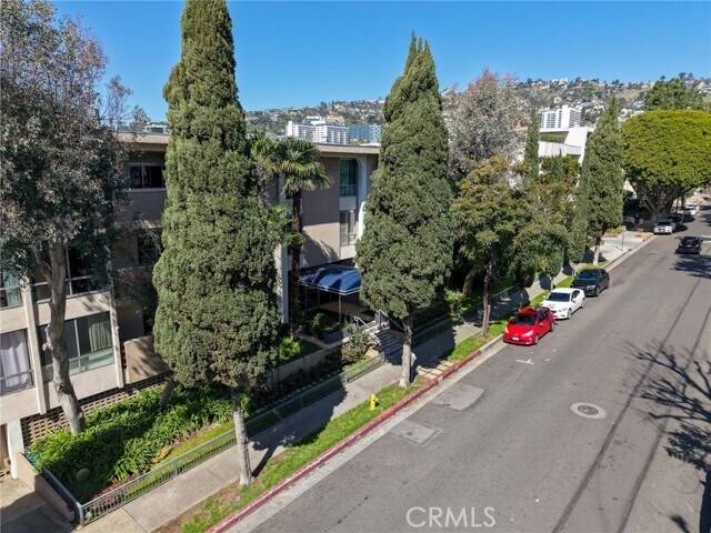 Building Photo - 927 Kings Rd