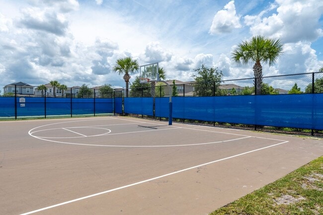 Building Photo - Immaculate Executive Home in Isles of Lake Nona