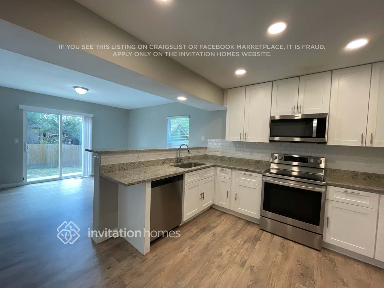 Building Photo - 845 Legend Oak Dr