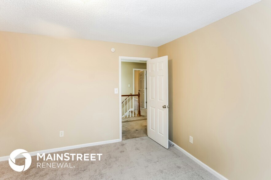 Building Photo - 5801 Autumn Trace Ln