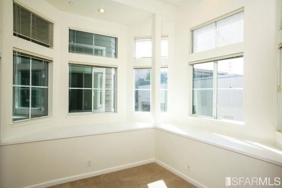 Building Photo - 26 Jennifer Pl