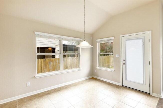 Building Photo - 125 David Duval Ct