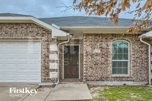 Building Photo - 6728 Ohana Pl