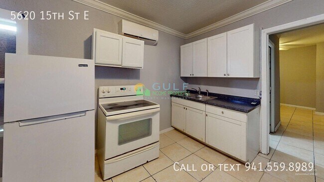 Building Photo - 5620 15th St E