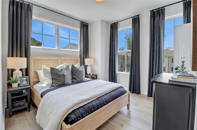Building Photo - 4443 Buckley Way #65