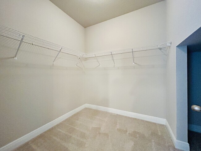 Building Photo - 10752 Trailblazer Wy