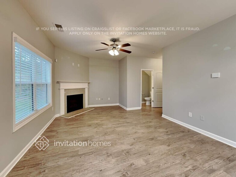 Building Photo - 904 Lobdale Falls Dr