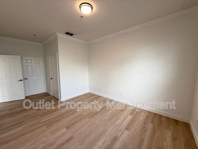 Building Photo - 583 Brantley Terrace Way