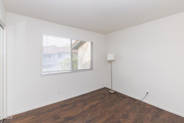 Building Photo - 126 E Ventura St