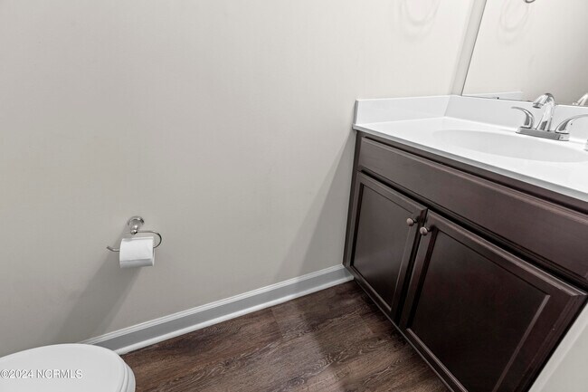 Building Photo - 200 Mia Ct