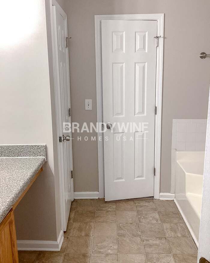 Building Photo - 3521 Waldrop Ridge Ct