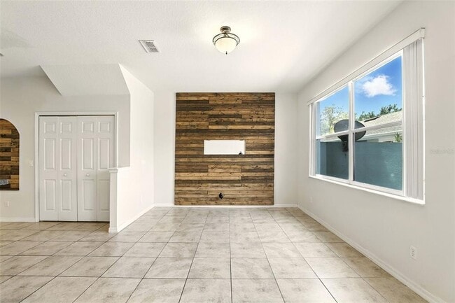 Building Photo - 8574 Leeland Archer Blvd