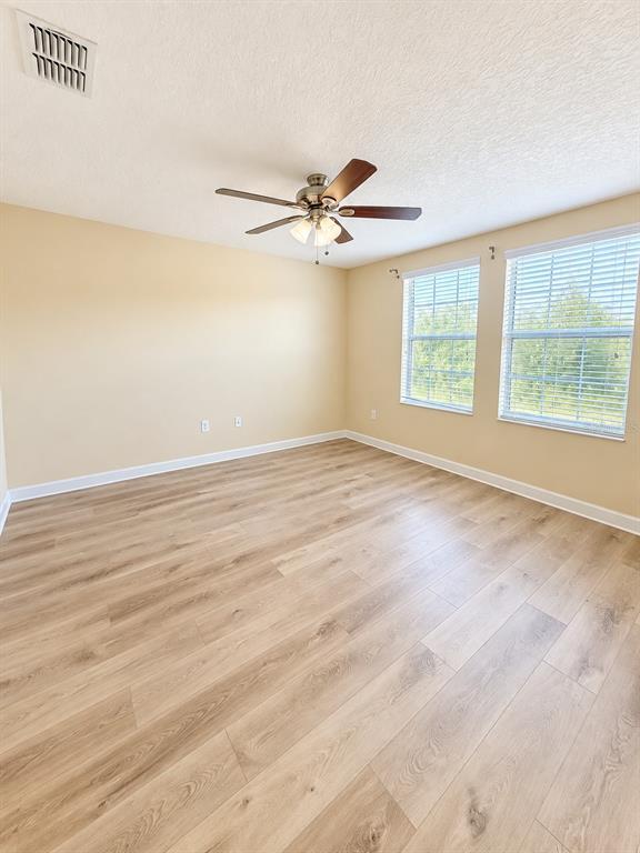 Building Photo - 2341 Aurelius Dr