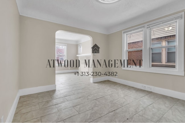 Building Photo - This beautifully updated 3-bedroom, 1-bath single-family home is ready for move-in!