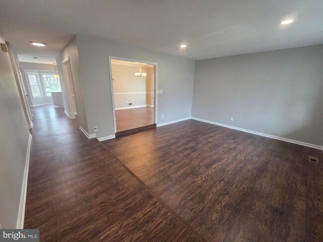 Building Photo - 2220 Cedar Mill Ct