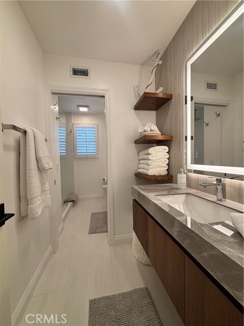 Building Photo - 25 Ville Franche