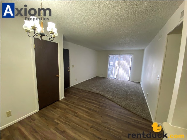 Building Photo - 1518 Bench Rd