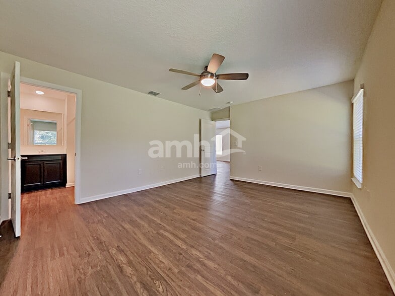Building Photo - 4387 Seven Canyons Dr