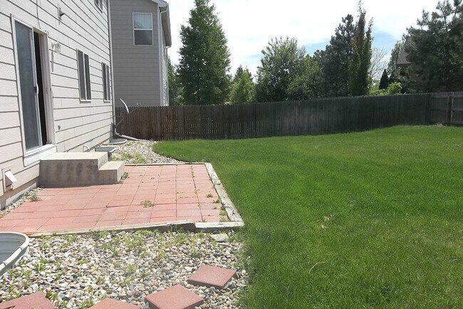 Building Photo - Quiet Neighborhood Living with Room to Grow