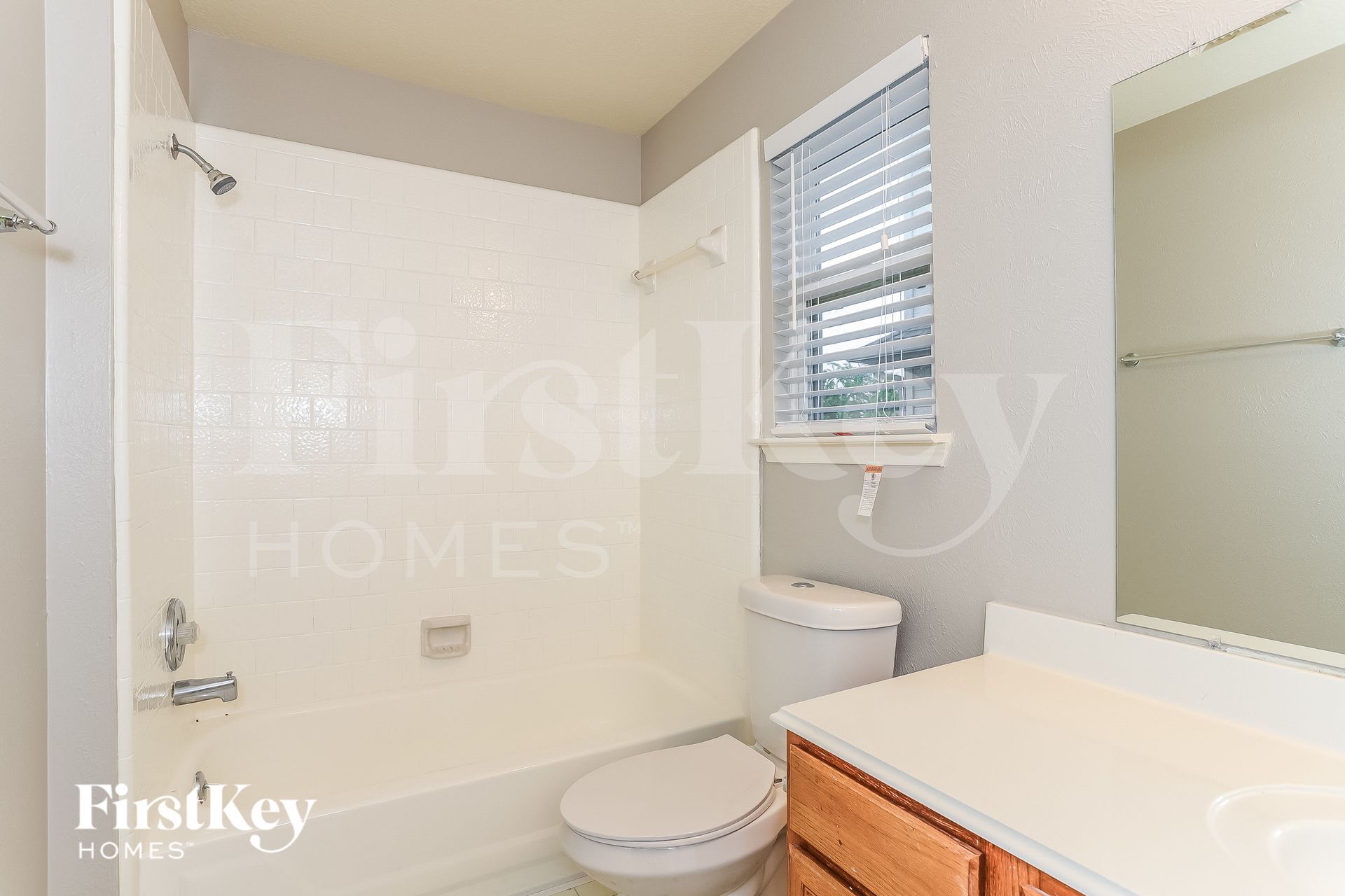 Building Photo - 8614 E Rachlin Cir