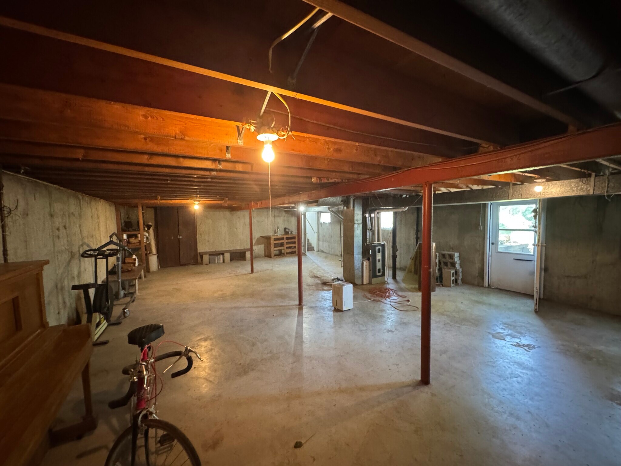 Building Photo - 138 Elmgrove Ave