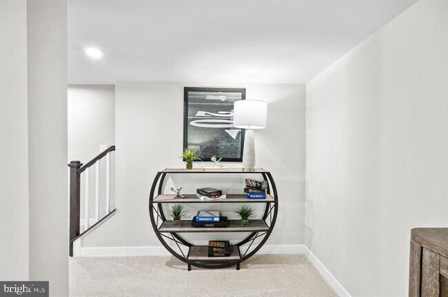 Building Photo - 141 Dithridge Dr