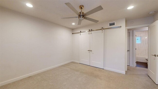 Building Photo - 500 First Street Unit 3