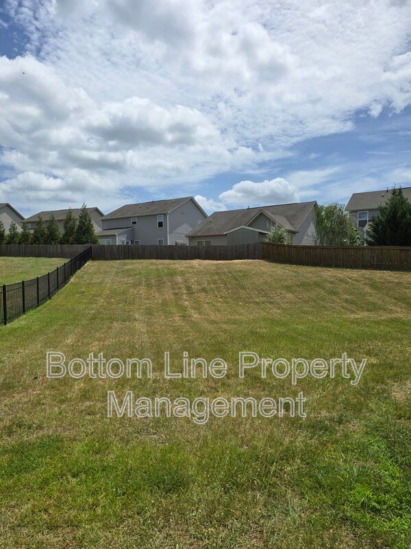 Building Photo - 1524 Bailiff Ct SW