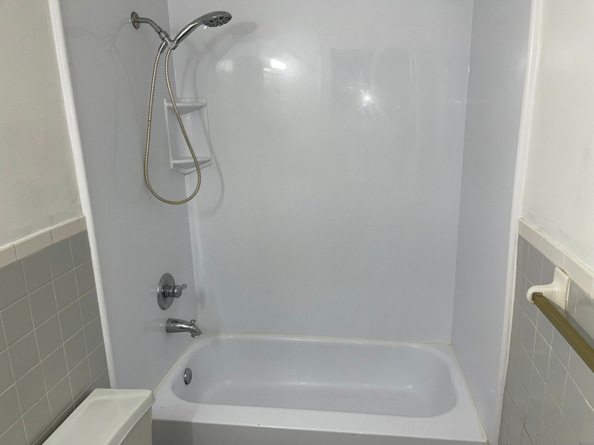 Building Photo - 536 14th St