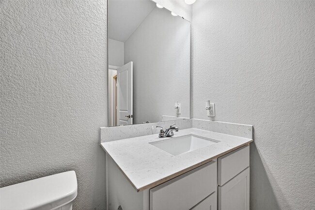 Building Photo - 10535 Cecilia Star Ln