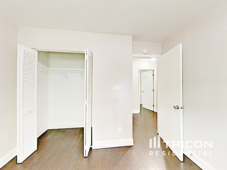 Building Photo - 6120 Coltswood Ct