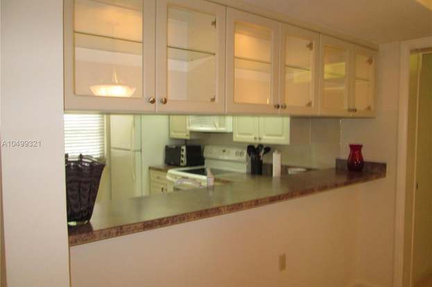 Building Photo - 3520 Whitehall Dr