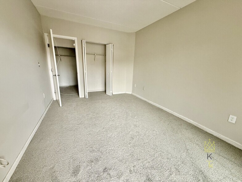 Building Photo - 14 Heron St