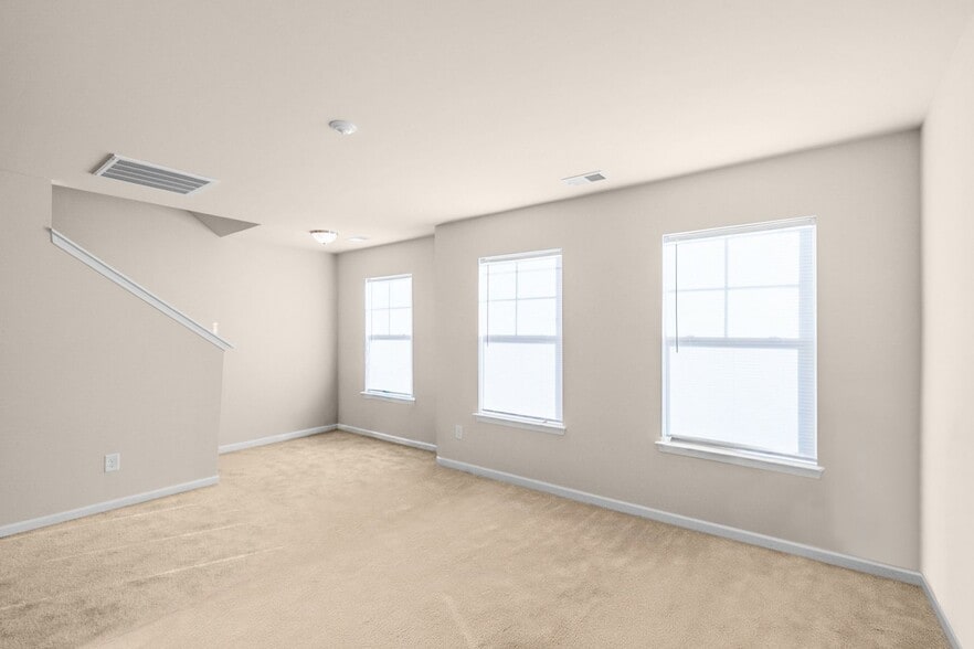 Building Photo - 10622 Elm Bend Dr