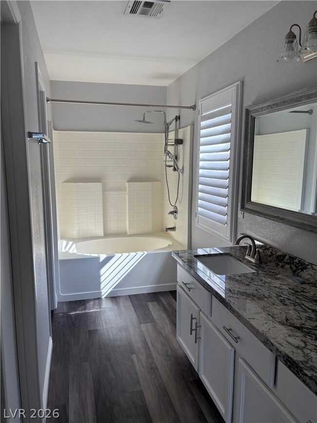 Building Photo - 90 Dow Jones St