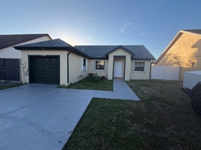 Building Photo - 24940 SW 129th Ct