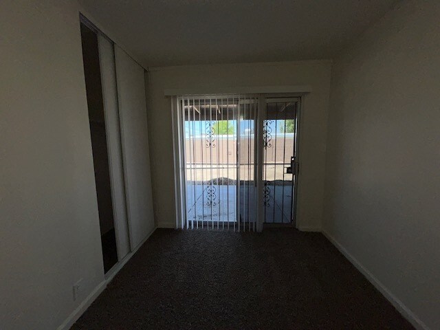 Building Photo - 4870 Billman Ave